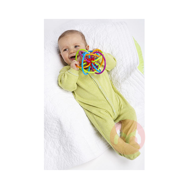 MANHATTAN TOY American Manhattan Ball Baby Colored Hand Rattle Ball Luar Negeri Asli Asli