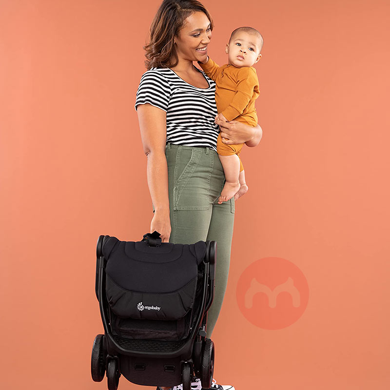 Ergobaby Pengendali boarding yang bisa dilipat