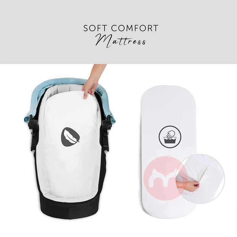 Hauck Tiga dalam satu baju biru bayi yang runtuh