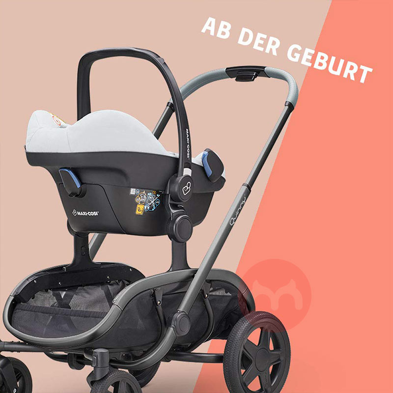 Quinny Pengendali bayi biru yang bisa dibawa dengan keranjang belanja besar