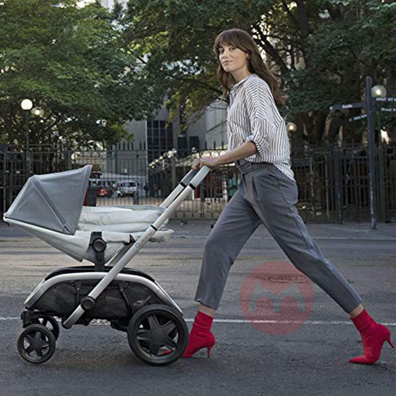 Quinny Perjalanan portabel dengan keranjang belanja besar