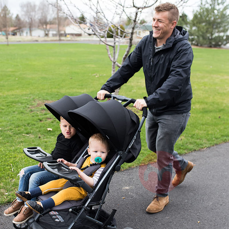 Joovy Perjalanan bayi kembar