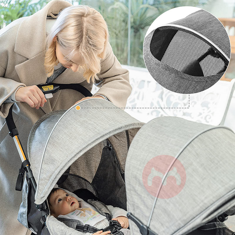 Besrey Perjalanan dua orang di depan dan belakang